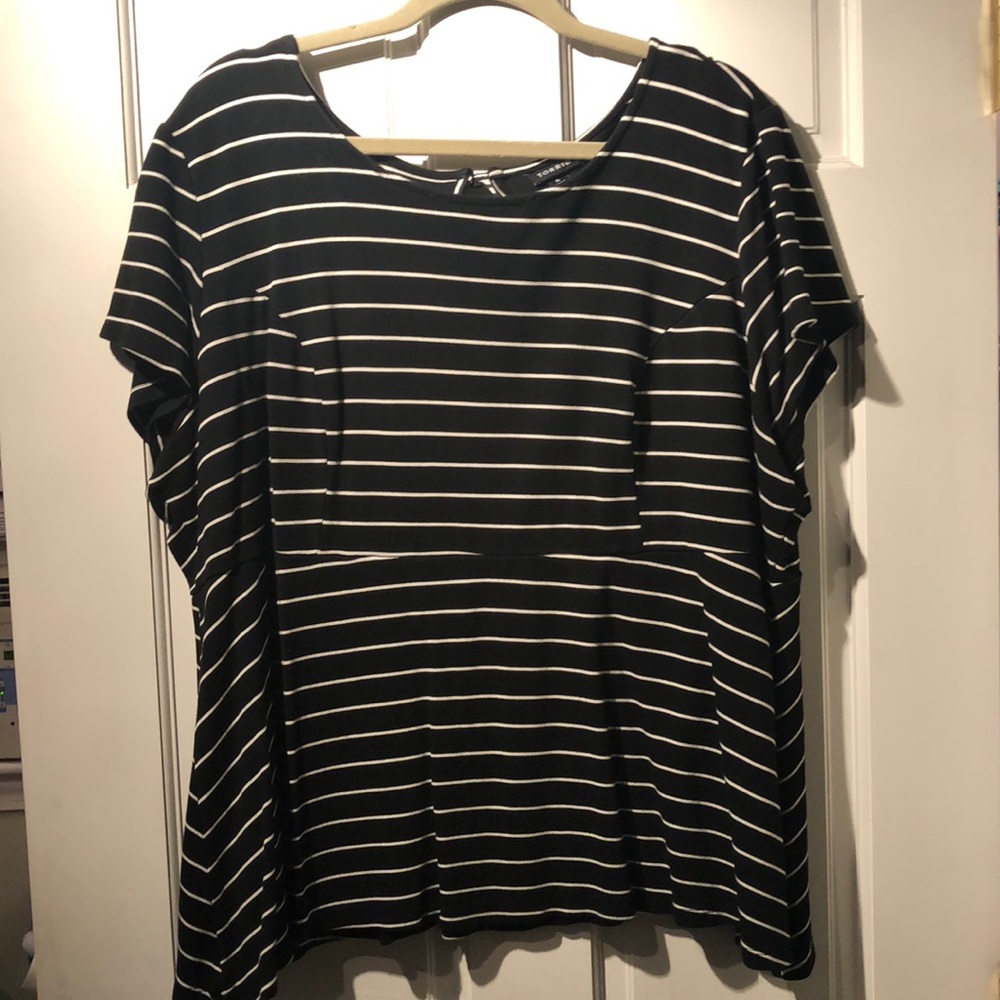 Black and white striped T-shirt